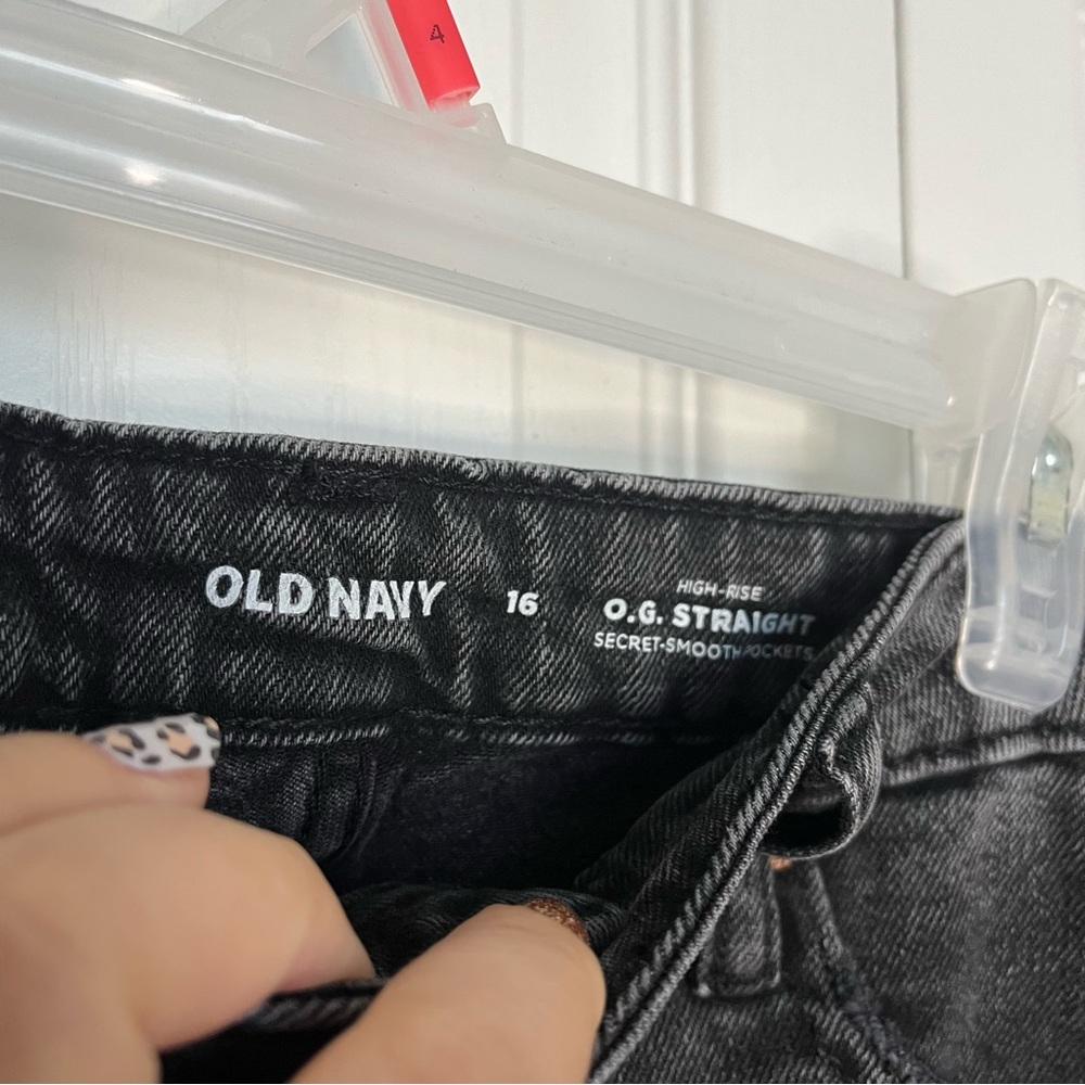 Black Denim Women's Shorts - Picture 4 of 5